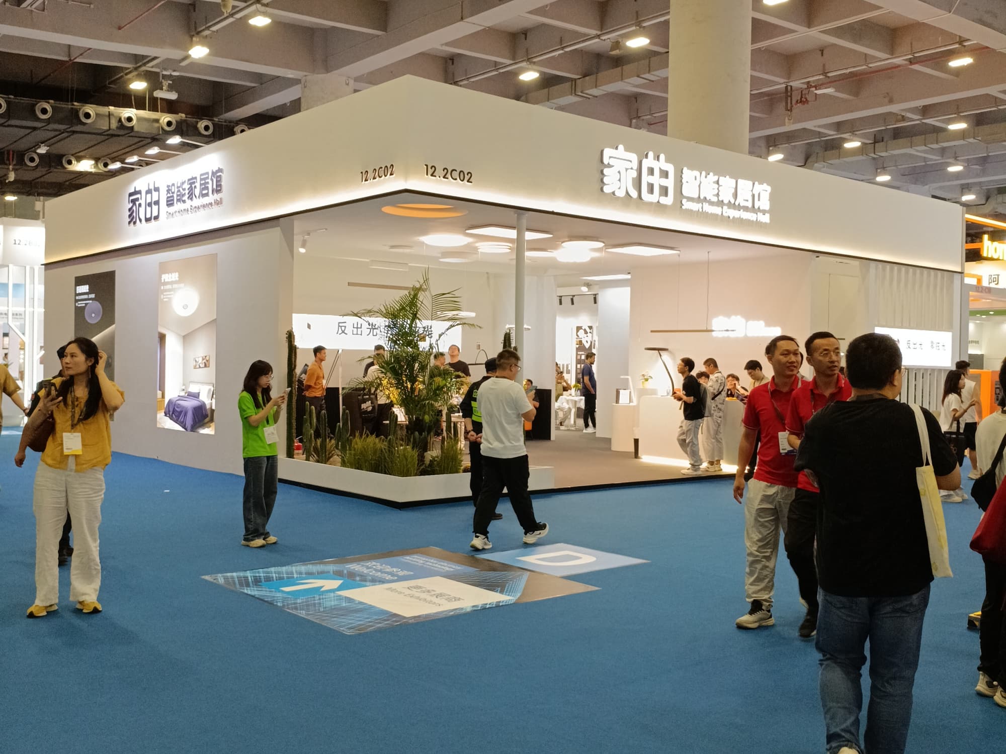 廣州照明展展臺設計：品牌視覺統一，強化現場記憶與傳播