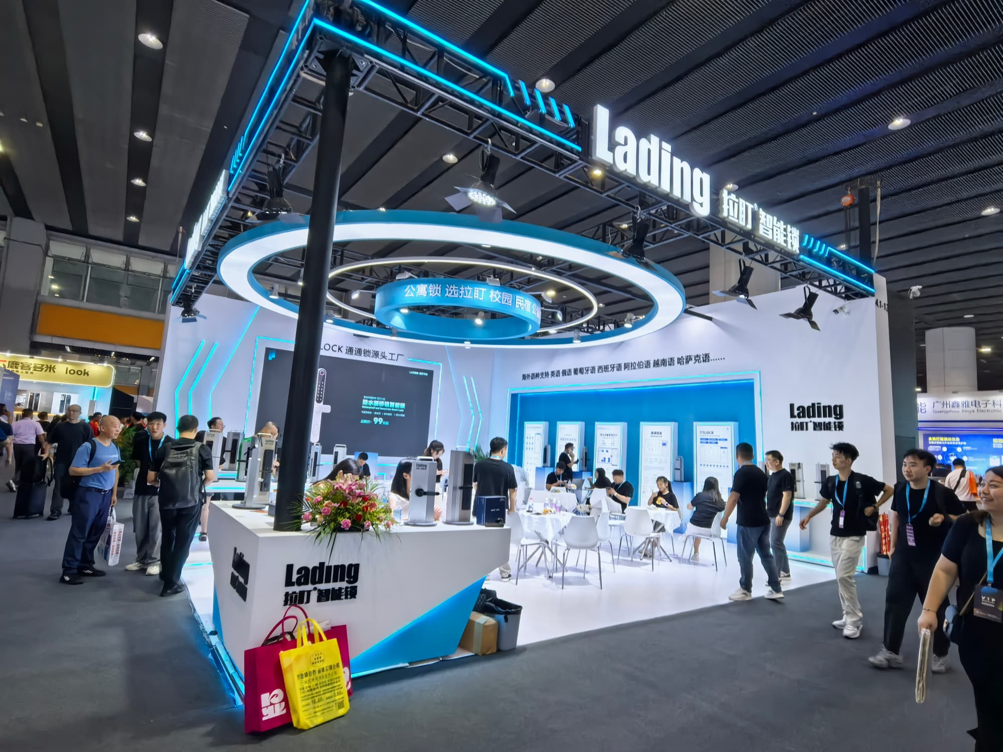 優(yōu)化展臺(tái)動(dòng)線與體驗(yàn)，提升家電電子展觀展與轉(zhuǎn)化效率